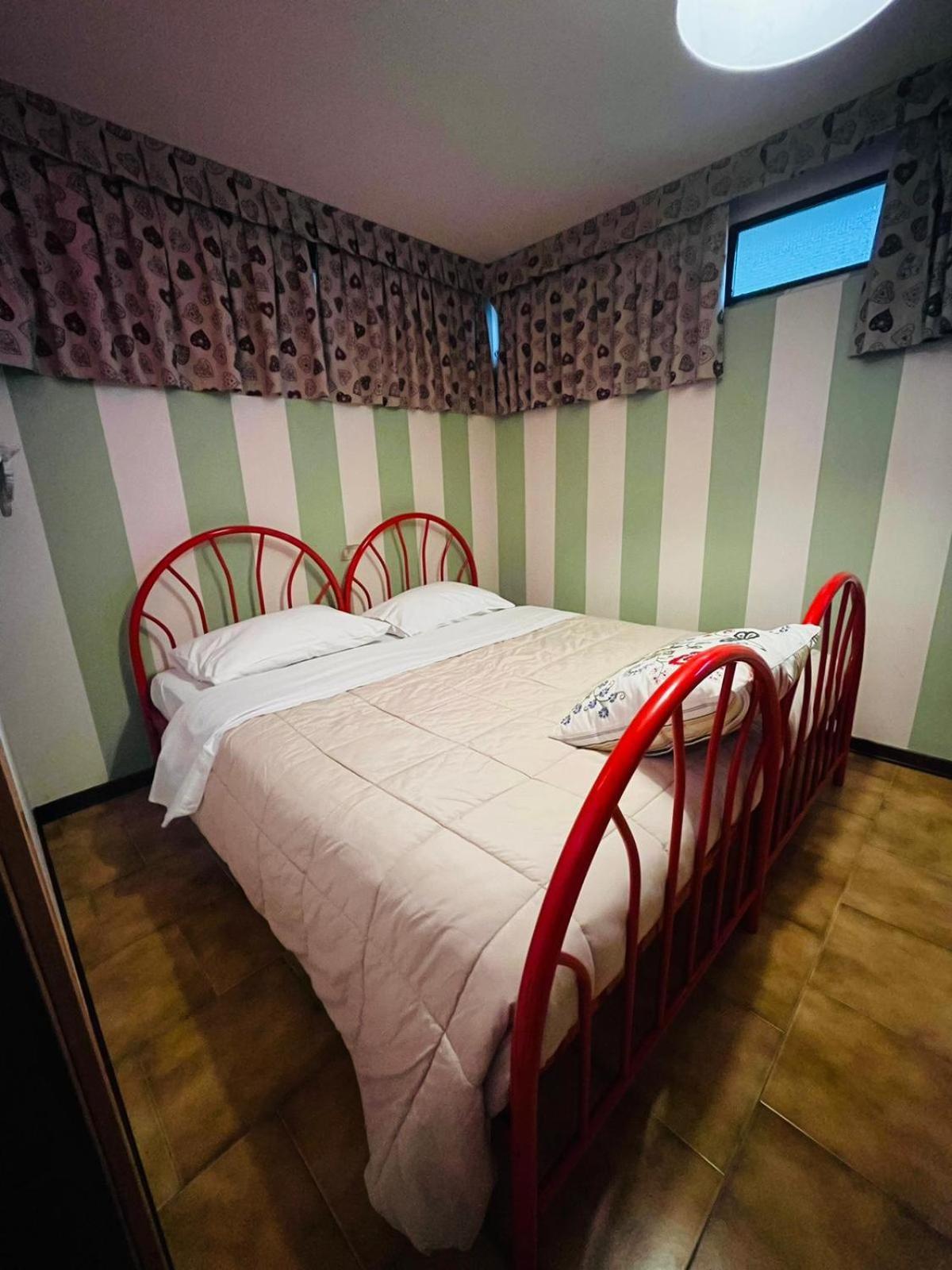 San Luigi - Rooms & Apartments Campodolcino Szoba fotó