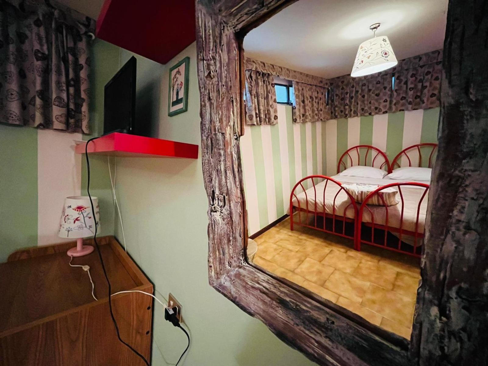 San Luigi - Rooms & Apartments Campodolcino Szoba fotó