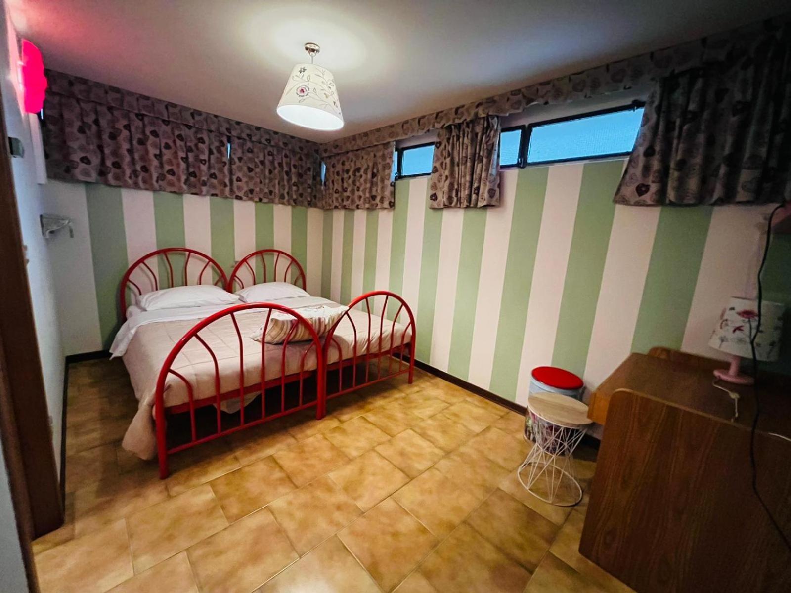 San Luigi - Rooms & Apartments Campodolcino Szoba fotó
